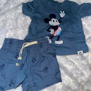 Baby Gap x Mickey Mouse